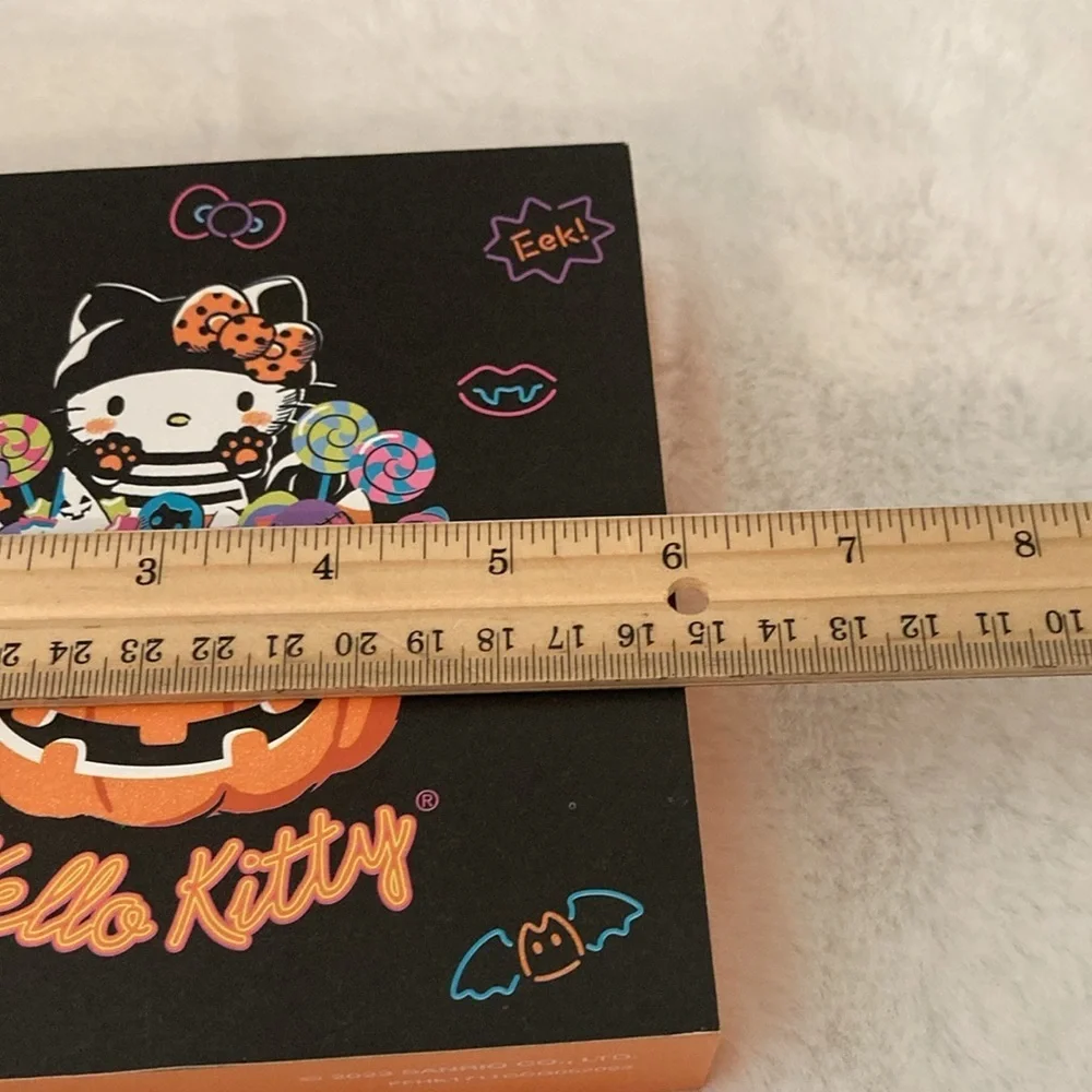 Hello Kitty 2023 Halloween Tabletop or Wall Hanging Sign